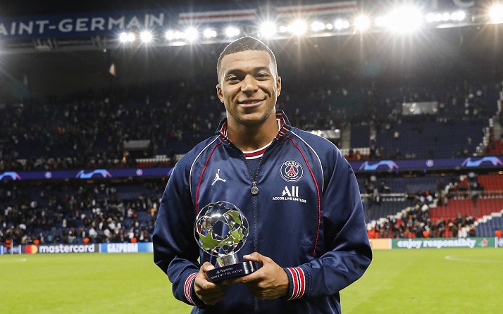 华体会体育-巴黎圣日耳曼绝杀多特蒙德,姆巴佩乌龙送礼法甲 第2张 华体会体育-巴黎圣日耳曼绝杀多特蒙德,姆巴佩乌龙送礼法甲 第2张