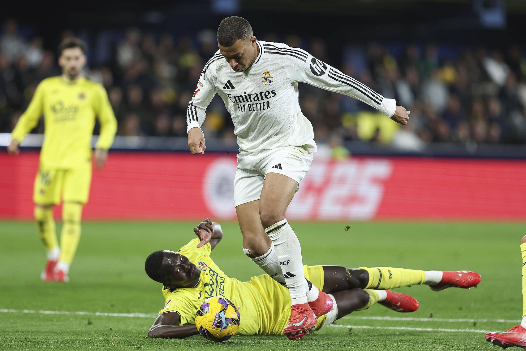 华体会体育-皇马轻取莱比锡,博格巴梅开二度欧冠的简单介绍 第2张 华体会体育-皇马轻取莱比锡,博格巴梅开二度欧冠的简单介绍 第2张