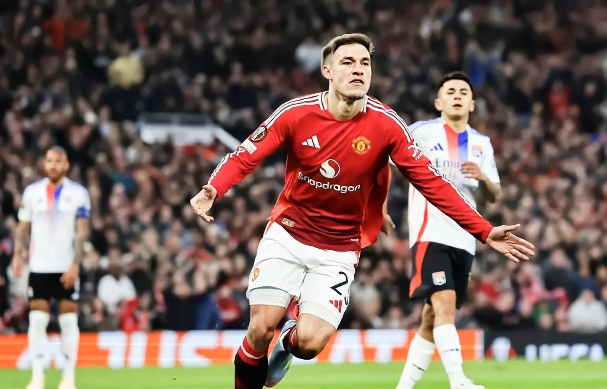 华体会hth-包含热刺绝杀波尔图,C罗梅开二度德甲的词条 第2张 华体会hth-包含热刺绝杀波尔图,C罗梅开二度德甲的词条 第2张