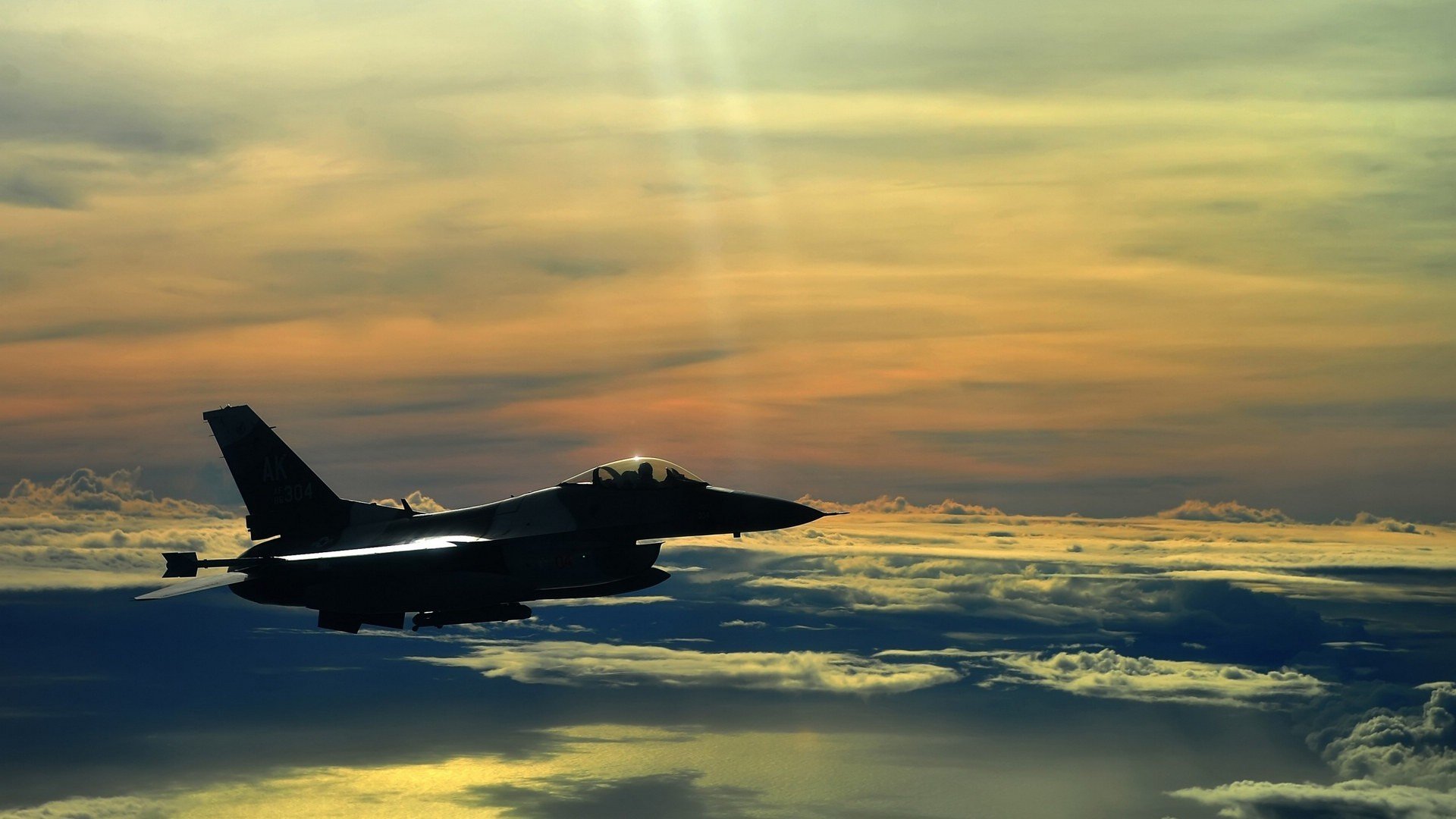 华体会hth-魔术对手术刀，克瓦拉茨赫利亚的稳定艺术与拜仁的血拼哲学  第2张